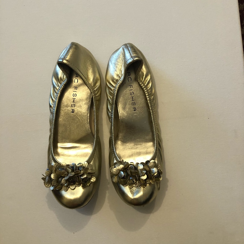Marc Fisher “Zippy” flats size 8